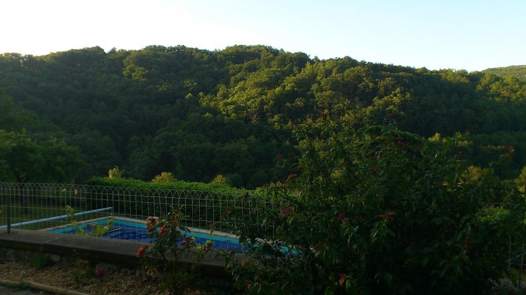 Chambres D'Hotes La Fontaine Espalion Rom bilde